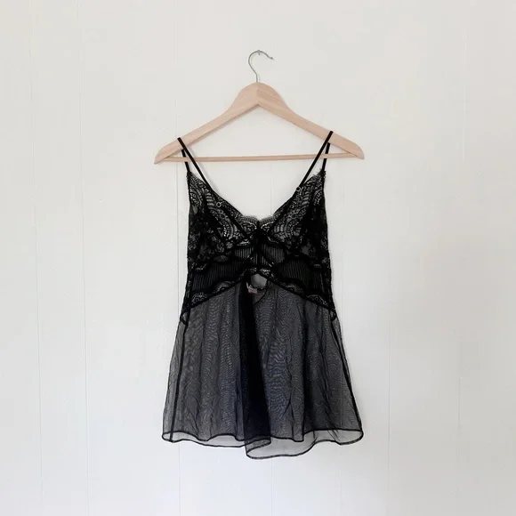 Victoria’s Secret Lace and Mesh Lingerie Teddy - Picture 2 of 3